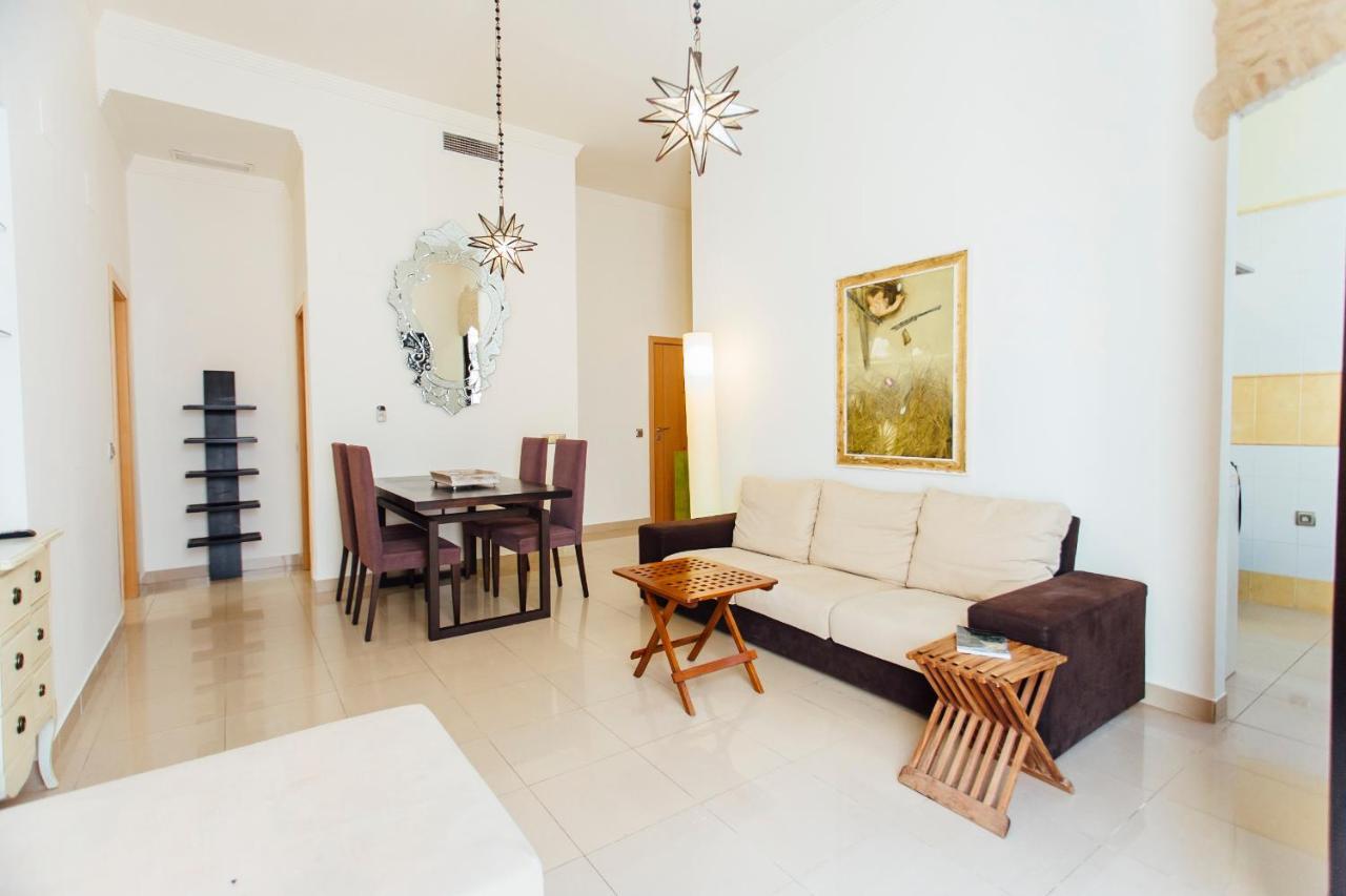 Bright And Central- 2Bd 1Bth- Malhara Севиля Екстериор снимка