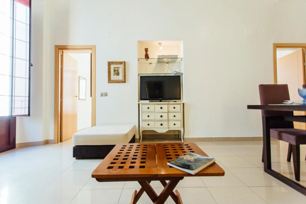 Bright And Central- 2Bd 1Bth- Malhara Севиля Екстериор снимка