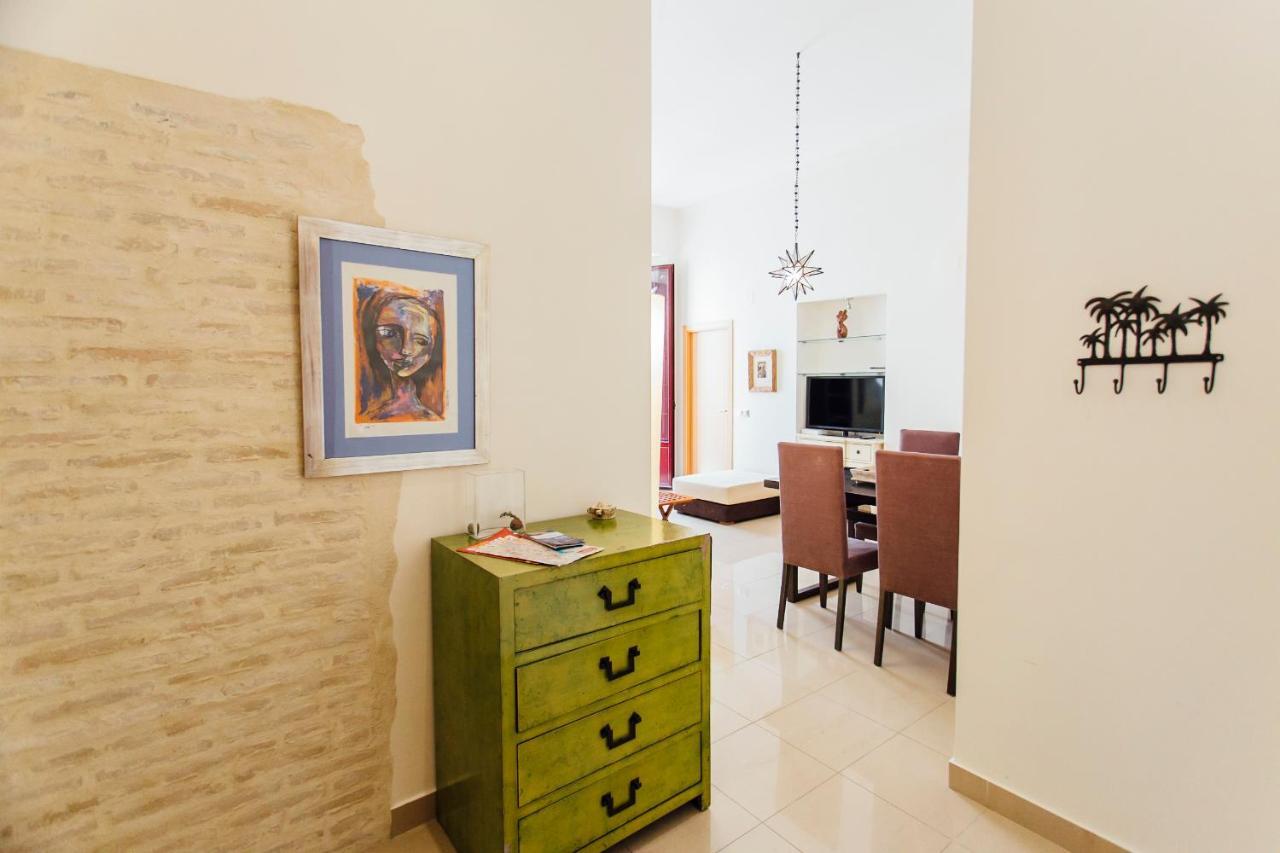 Bright And Central- 2Bd 1Bth- Malhara Севиля Екстериор снимка