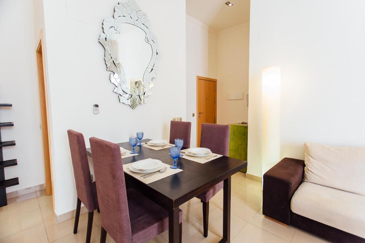Bright And Central- 2Bd 1Bth- Malhara Севиля Екстериор снимка